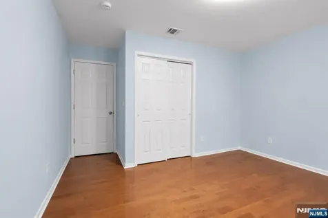 364 Broad Street Carlstadt NJ 07072