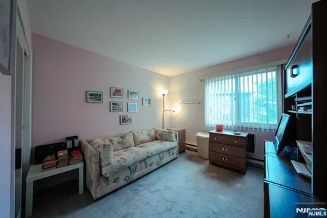 208 Federal Hill Road Pompton Lakes NJ 07442