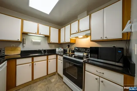 208 Federal Hill Road Pompton Lakes NJ 07442