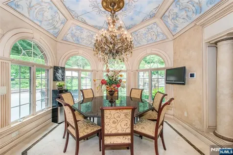 6 Adams Road Saddle River NJ 07458