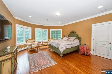 6 Adams Road Saddle River NJ 07458