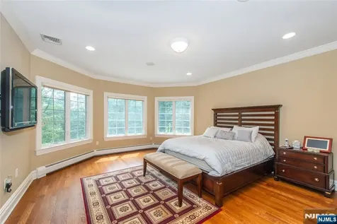 6 Adams Road Saddle River NJ 07458