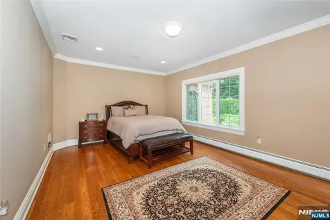 6 Adams Road Saddle River NJ 07458