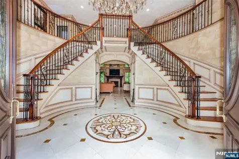 6 Adams Road Saddle River NJ 07458