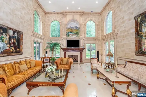 6 Adams Road Saddle River NJ 07458