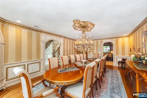 6 Adams Road Saddle River NJ 07458