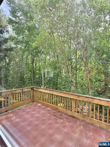 35 Harrier Court Wayne NJ 07470