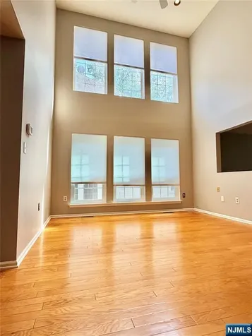 35 Harrier Court Wayne NJ 07470