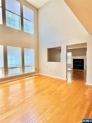 35 Harrier Court Wayne NJ 07470