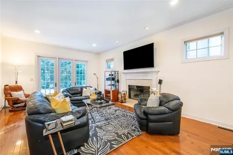 3 Christopher Court Montclair NJ 07042