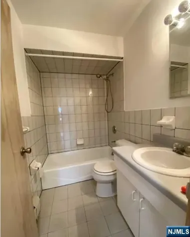 131 Saint Joseph Boulevard Lodi NJ 07644