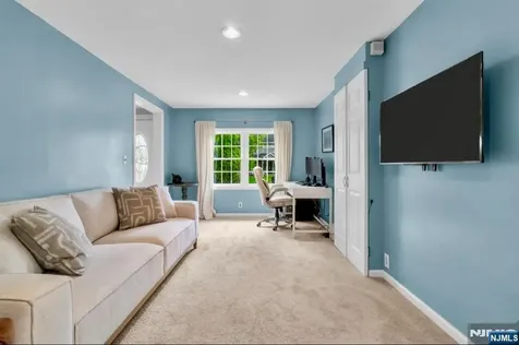 105 Bergen Avenue Waldwick NJ 07463