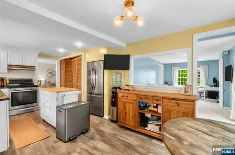 105 Bergen Avenue Waldwick NJ 07463