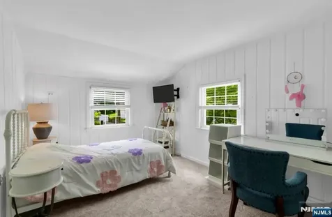 105 Bergen Avenue Waldwick NJ 07463