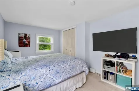 105 Bergen Avenue Waldwick NJ 07463