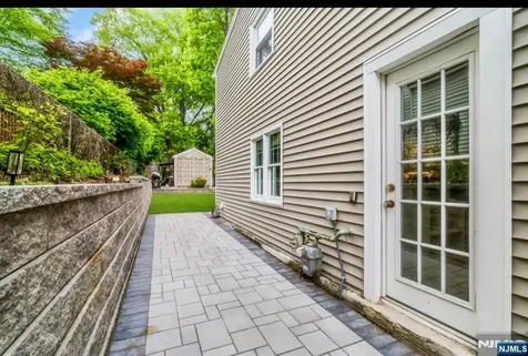 105 Bergen Avenue Waldwick NJ 07463