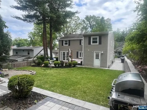 105 Bergen Avenue Waldwick NJ 07463
