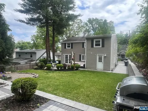 105 Bergen Avenue Waldwick NJ 07463
