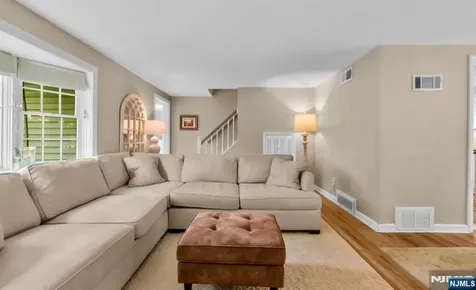 105 Bergen Avenue Waldwick NJ 07463