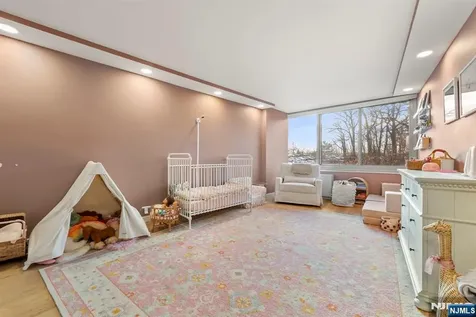 1 Claridge Drive Verona NJ 07044