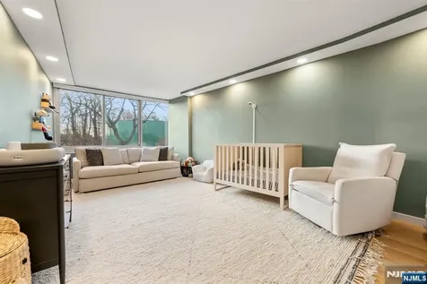 1 Claridge Drive Verona NJ 07044