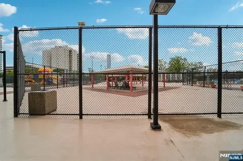 2000 Linwood Avenue Fort Lee NJ 07024