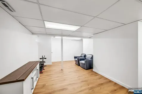 207 Degray Street North Haledon NJ 07508