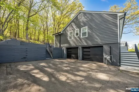 207 Degray Street North Haledon NJ 07508
