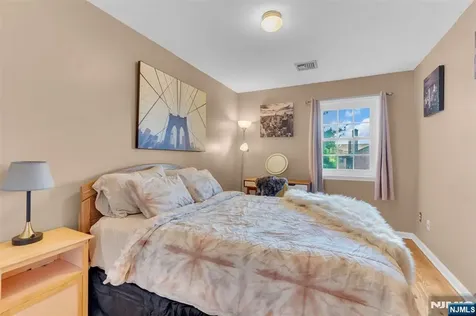 3661 Meadow Lane North Bergen NJ 07047