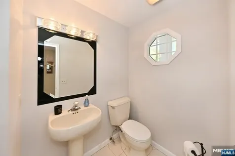 142 Geiger Drive River Vale NJ 07675