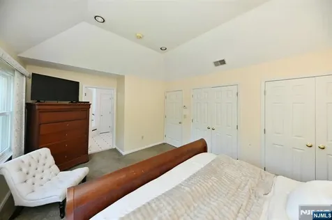 142 Geiger Drive River Vale NJ 07675