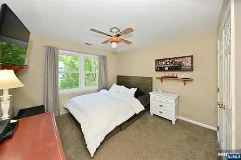 142 Geiger Drive River Vale NJ 07675