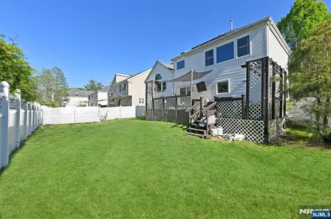 142 Geiger Drive River Vale NJ 07675