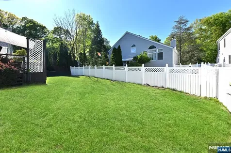 142 Geiger Drive River Vale NJ 07675