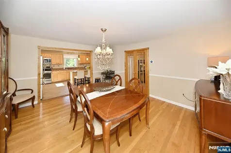 142 Geiger Drive River Vale NJ 07675