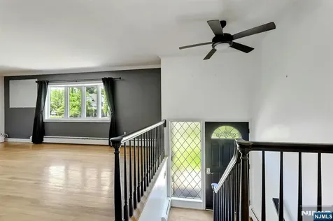 20 Bluehill Road Norwood NJ 07648
