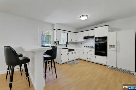20 Bluehill Road Norwood NJ 07648