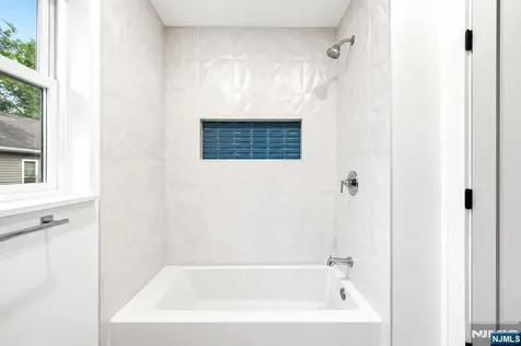 44 E Cedar Street Livingston NJ 07039