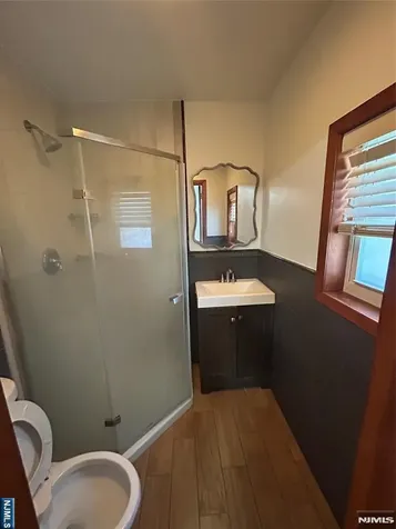 35 Edsall Avenue Palisades Park NJ 07650