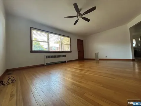 35 Edsall Avenue Palisades Park NJ 07650