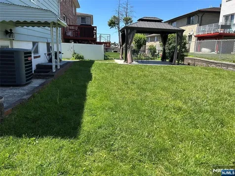 35 Edsall Avenue Palisades Park NJ 07650