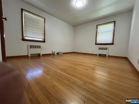 35 Edsall Avenue Palisades Park NJ 07650