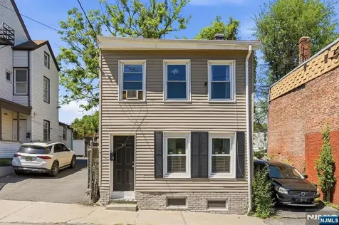 57 Ryle Avenue Paterson NJ 07522