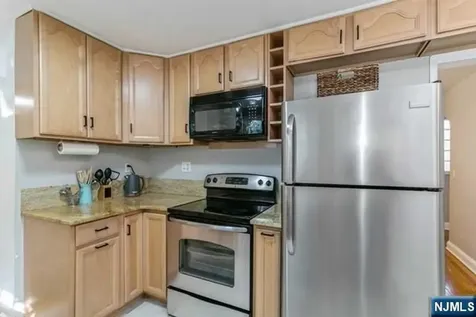 26 Pleasant Avenue Tenafly NJ 07670
