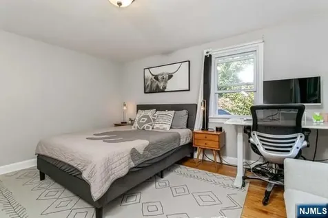 26 Pleasant Avenue Tenafly NJ 07670