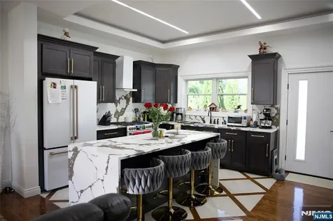 271 Bergen Boulevard Woodland Park NJ 07424