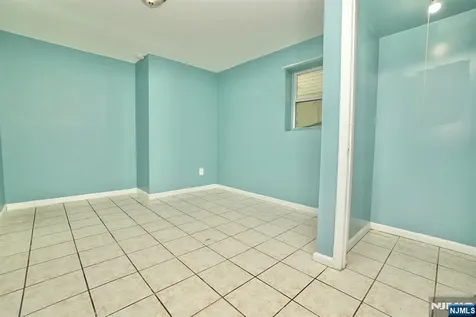 36 Brenner Street Newark NJ 07108