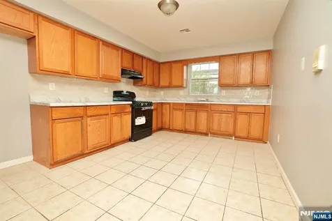 36 Brenner Street Newark NJ 07108