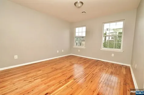 36 Brenner Street Newark NJ 07108