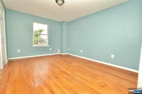 36 Brenner Street Newark NJ 07108